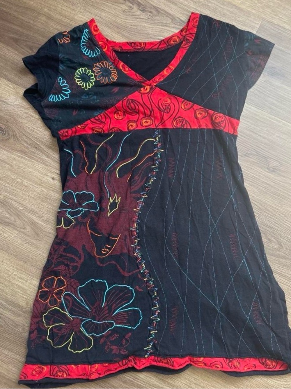 Black and Red Floral Funky Women’s Dress
